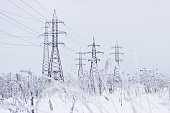 Electric power transmission. Winter