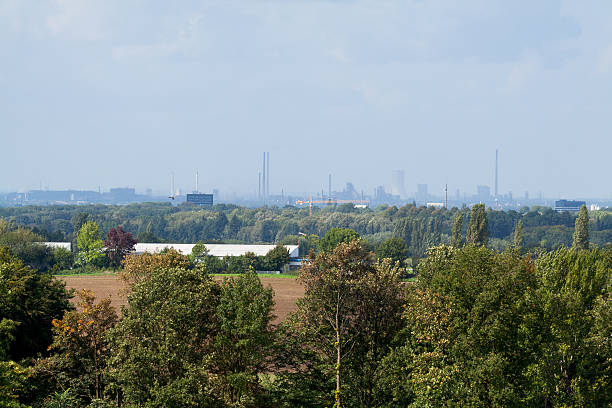 istock Industry in valley Ruhr 519758118