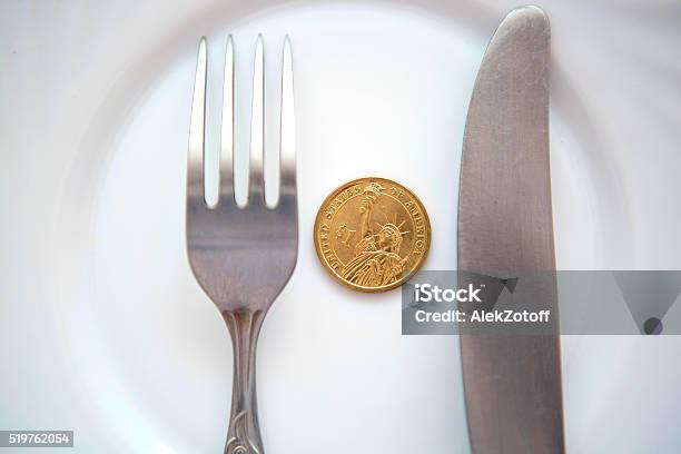 One Dollar Coin On A White Plate Stock Photo - Download Image Now - Blank, Bowl, Breakfast
