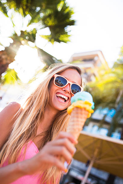 istock Teenager With Ice Cream 519848625