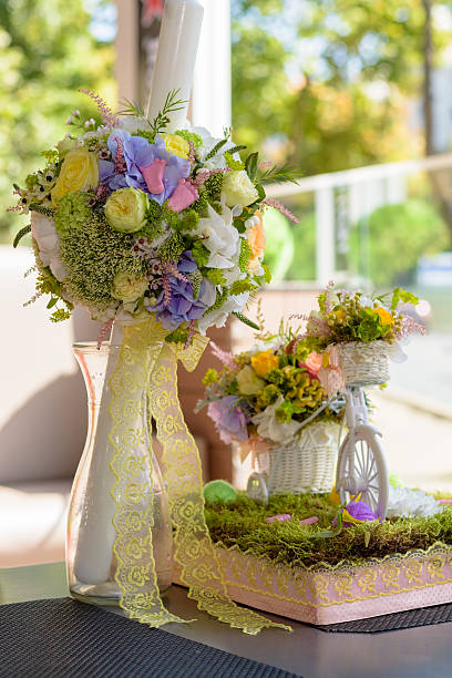 istock Bouquet of flowers on a decorative bicycle 519864660