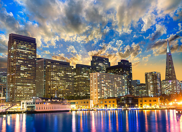 istock San Francisco sunset skykine from Pier 7 in California 519865865