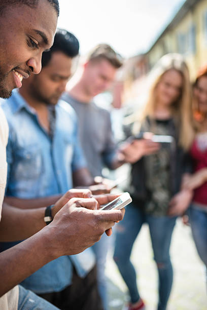 istock Friends social media addicted 519867640