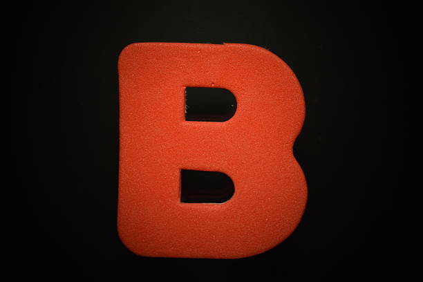 letra b - letter b typescript letterpress alphabet ストックフォトと画像