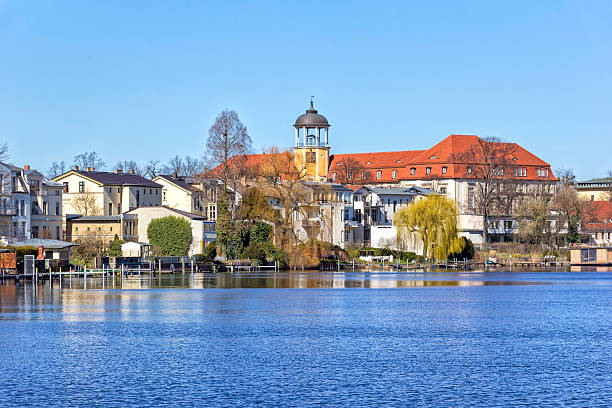 Potsdam ist eine Stadt auf dem Wasser, Fluss Havel – Foto