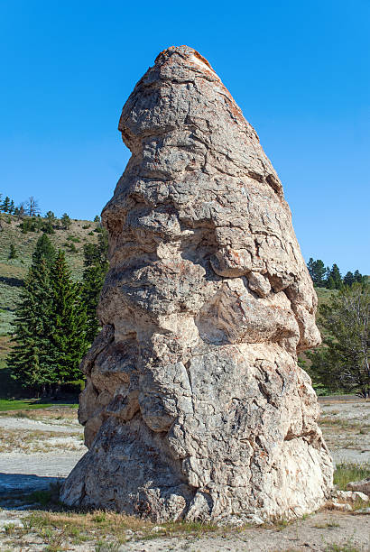 istock Liberty Cap,  Mammoth Hot Springs,  Yellowstone National Park 519925922