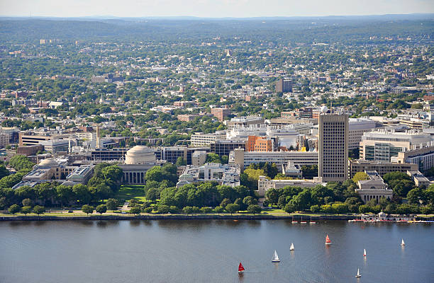 Massachusetts Institute of Technology Aerial view of Massachusetts Institute of Technology (MIT), Cambridge, Massachusetts, USA cambridge massachusetts stock pictures, royalty-free photos & images