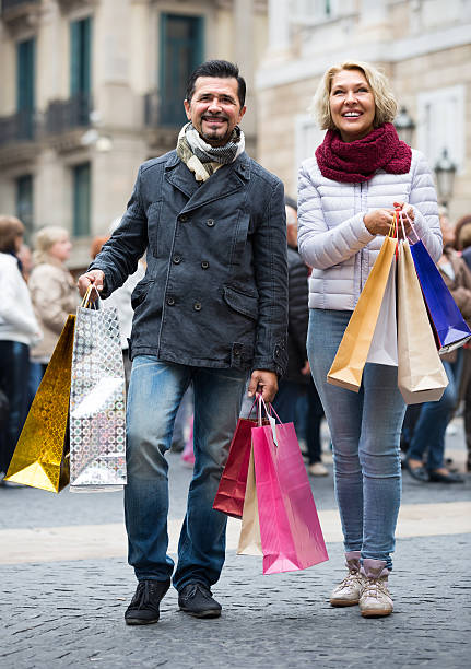istock Mature couple in shopping tour 519962962