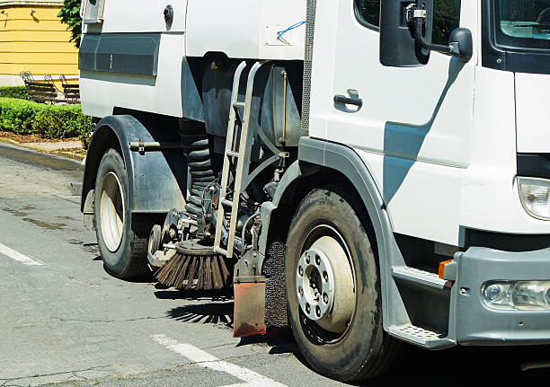 istock Street cleaner vehicle 519977425