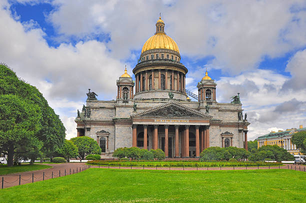 istock Isaakievsky Cathedral in St. Petersburg 520006484