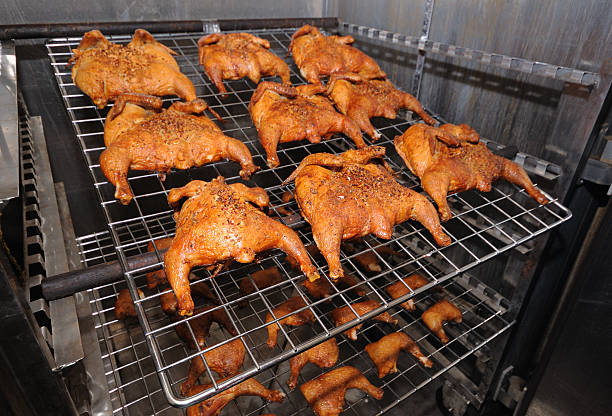 Galinhas Assado no Forno - fotografia de stock