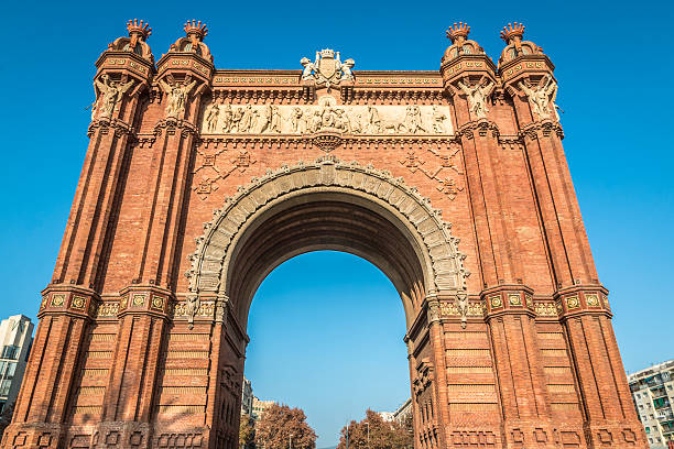 istock Grand Arch Triumph in Barcelona 520014220