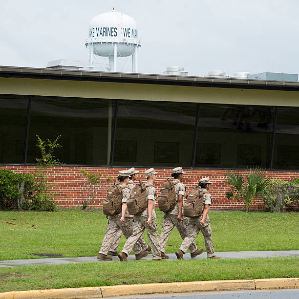 female recruits for u.s. marine corps - parris island bildbanksfoton och bilder