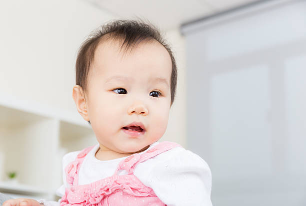 istock Little girl feel curiosity 520115545