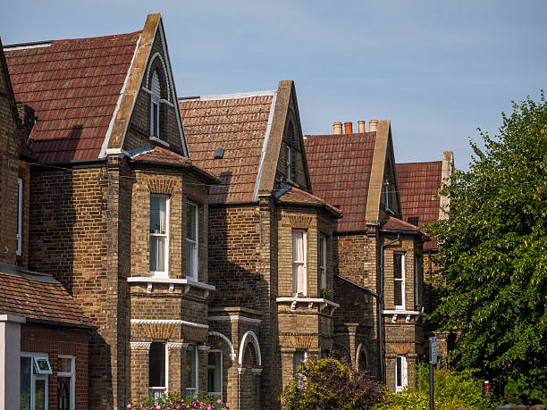 istock Neighborhood in London, England 520132576