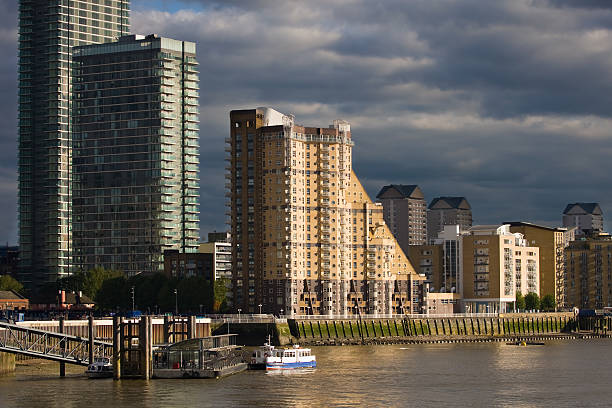 istock View to Canary Wharf, London. 520137540
