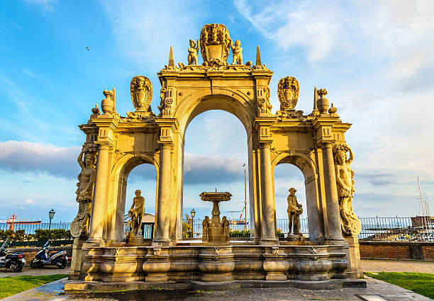 istock Immacolata Fountain at the seaside in Naples 520178998
