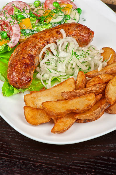 istock Roasted sausage with vegetables 520226284