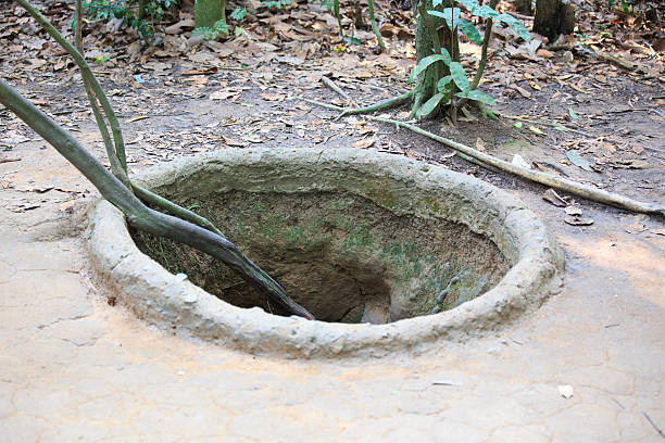 Chu chi túneles excavados en Vietnam - foto de stock