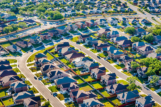 サン antoniotexas 住宅開発地区の郊外の空からの眺め - aerial view suburb housing development texas ストックフォトと画像