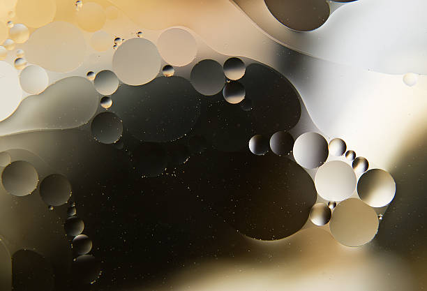 istock Water and oil 520279107