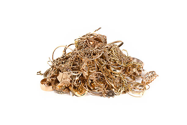 istock Gold jewelry 520279663