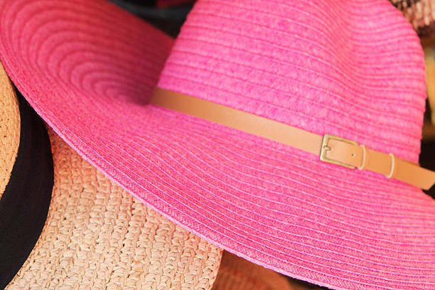 istock Straw Hat Headwear Fashion 520293177