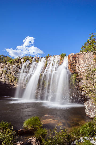 istock Waterfall Grotto - Serra da Canastra National Park - Delfinopolis 520297084