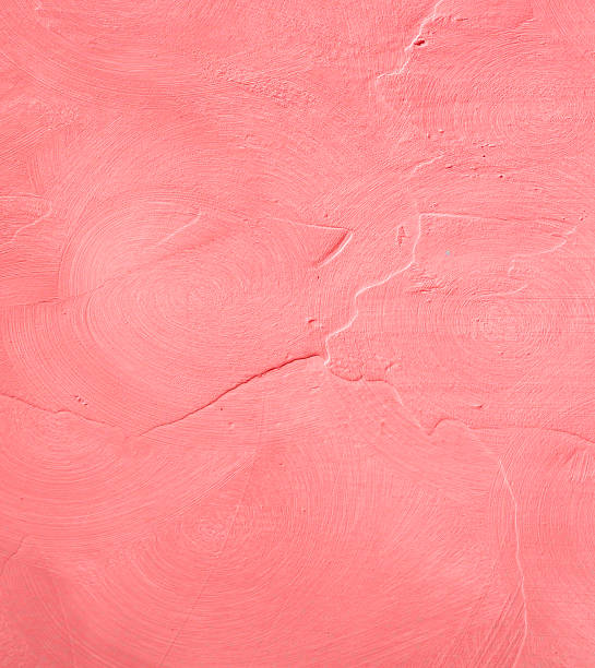 istock Old style vintage pink wall background 520320933