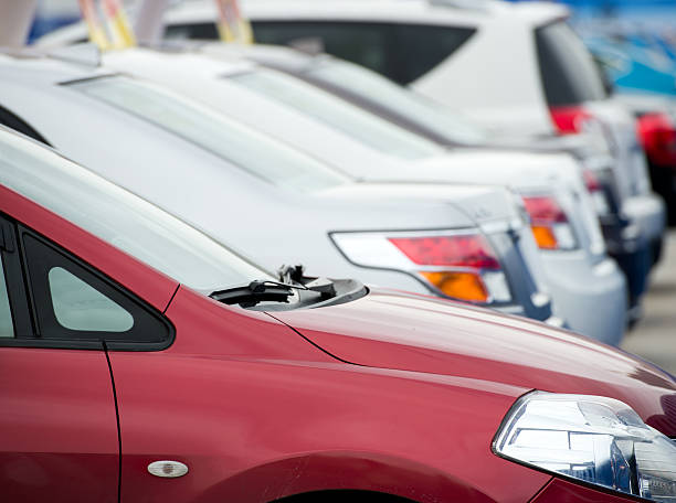 istock row of cars 520322829