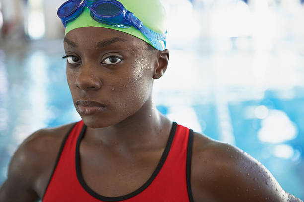 nadador retrato - swimming professional sport competition athlete fotografías e imágenes de stock