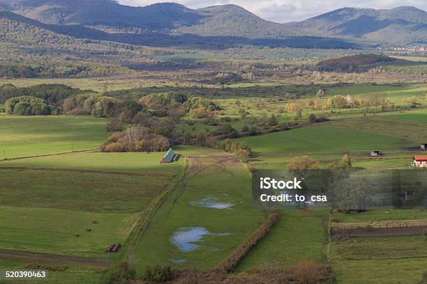 Landschaft Stockfoto und mehr Bilder von Agrarbetrieb - Agrarbetrieb, Ausrüstung und Geräte, Berufliche Beschäftigung