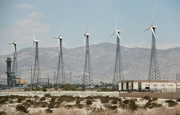 Windmill Generating Electricity for People in California Windmill Generating Electricity for People in Southern California fuel and power generation greenhouse efficiency power supply stock pictures, royalty-free photos & images