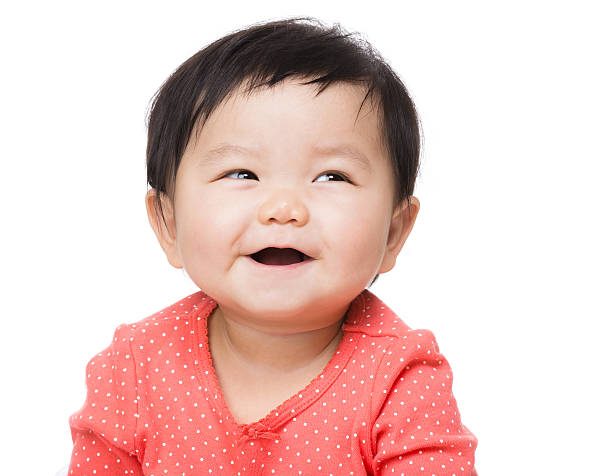 baby się tak szczęśliwa - baby newborn chinese ethnicity asian ethnicity zdjęcia i obrazy z banku zdjęć