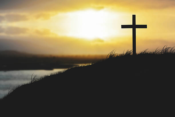 istock silhouette of cross 520410142