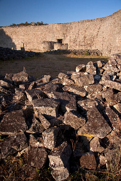 Wall and rubble of Great Zimbabwe