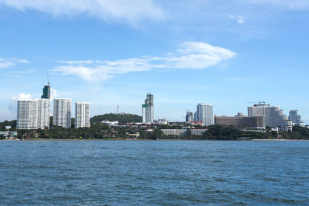 istock city skyline with River, Thailand 520465903
