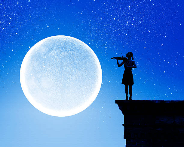 istock Woman violinist 520507307