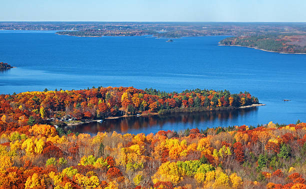 istock Georgian Bay Autumn 520508791