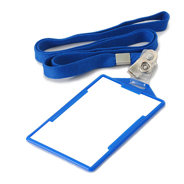 tarjeta en blanco sobre azul, correa - credencial de prensa fotografías e imágenes de stock