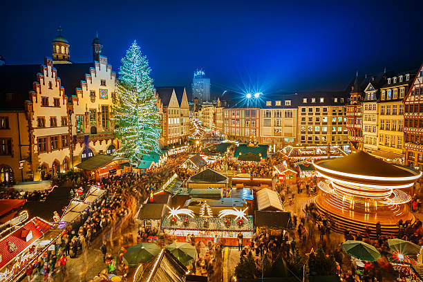 christmas market in frankfurt - almanya stok fotoğraflar ve resimler