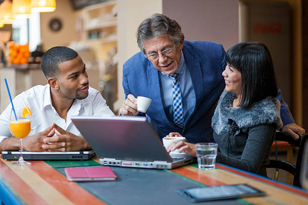 istock Business people working in coffee shop 520647580
