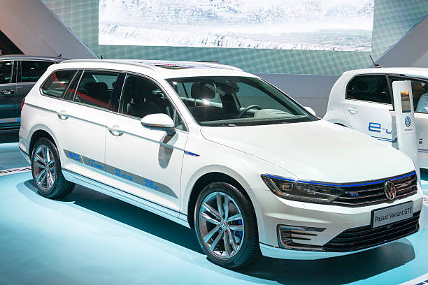 volkswagen passat 변형 보증 플러그인 하이브리드 stationwagon - stationwagon 뉴스 사진 이미지