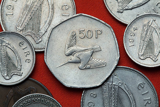 주화 아일랜드. 도요 - fifty pence coin coin british coin number 50 뉴스 사진 이미지