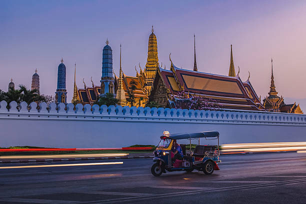 istock Tuk Tuk Thailland 520706790