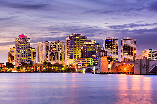 West Palm Beach Florida West Palm Beach, Florida, USA downtown skyline. west palm beach stock pictures, royalty-free photos & images