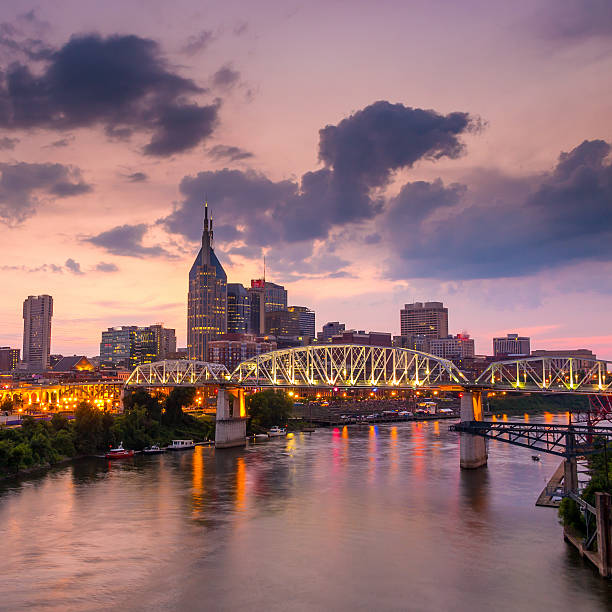 istock Nashville, Tennessee downtown skyline at twilight 520732029