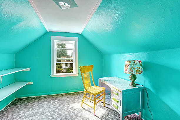istock Bright turquoise room with desk and chair 520758061