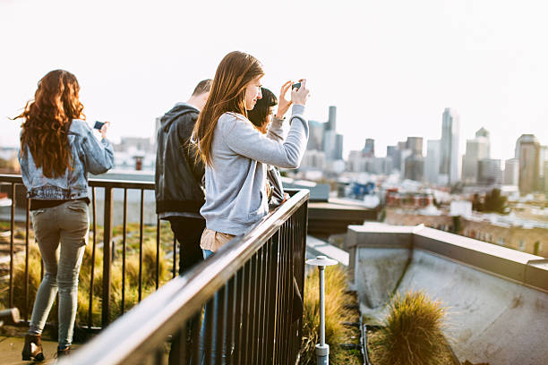istock Group of Friends in Seattle City Setting 520769122