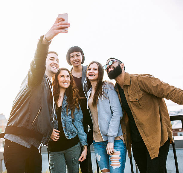 istock Group of Friends in Seattle City Setting 520770200